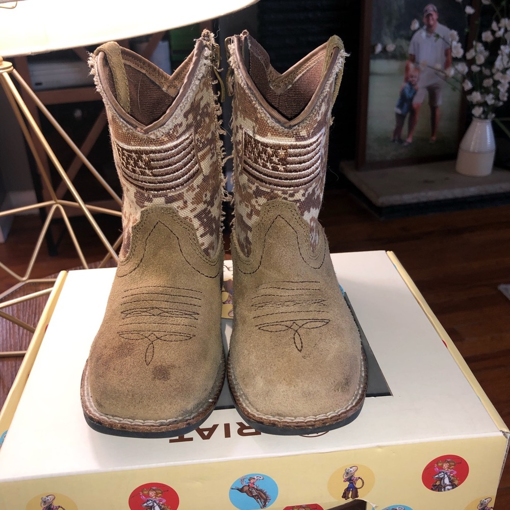 Toddler Ariat boot 🥾